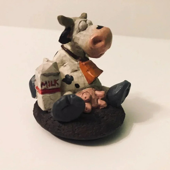 Vintage BFD Cow Figure Milk Carton Resin 2.5 Inch  Tall - Picture 9 of 13